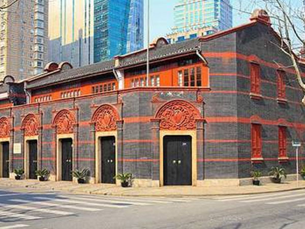 紅色尋根之旅——南洋木業(yè)、常州農(nóng)發(fā)行銀企黨建共建活動之瞻仰中共一大會址實錄